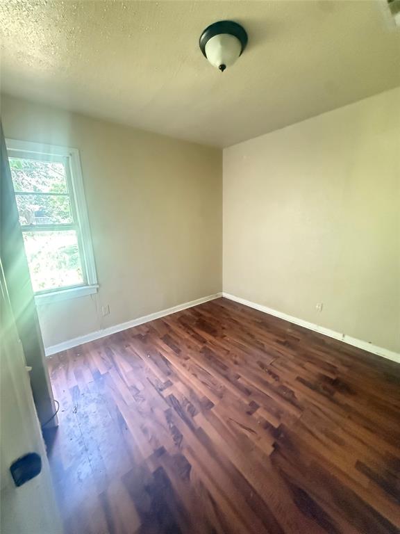 2951 Poland Street Property Photo 8
