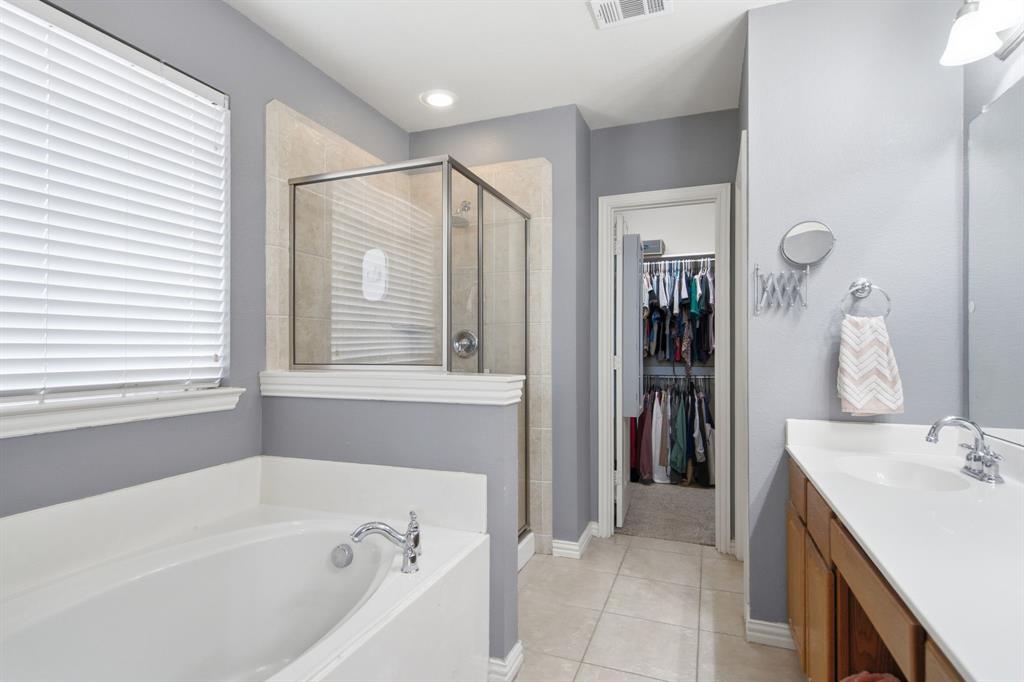 2444 Greenbrook Drive Property Photo 24