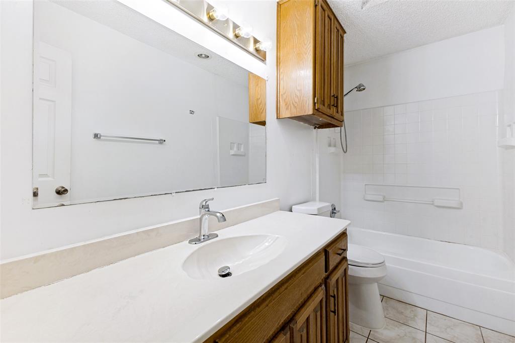 841 Broadmoor Drive Property Photo 19