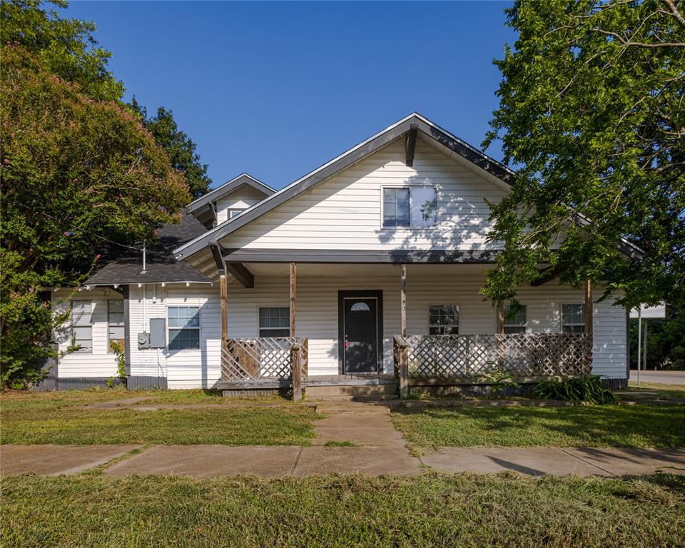 310 S Rusk Street Property Photo 1