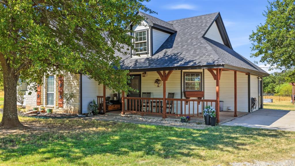1870 Ross Lane Property Photo 1