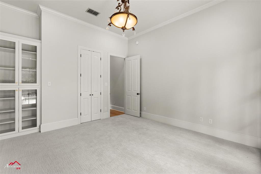 105 Calais Court Property Photo 25