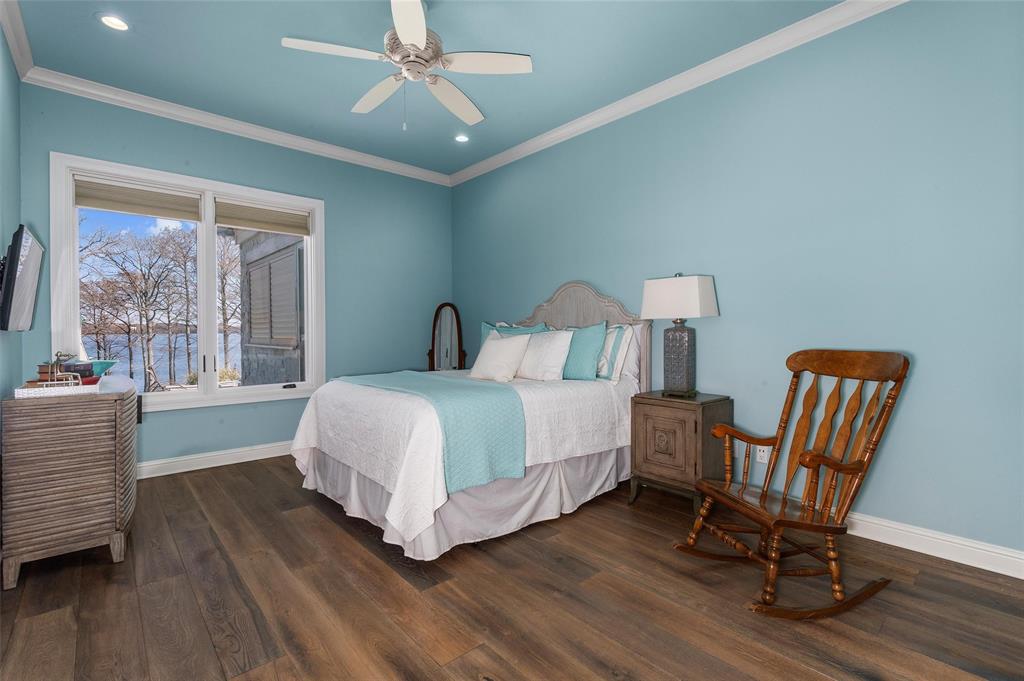 8081 Lords Way Property Photo 17