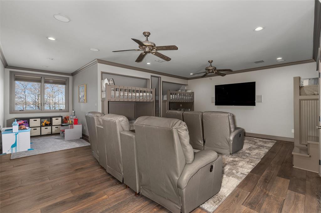 8081 Lords Way Property Photo 22