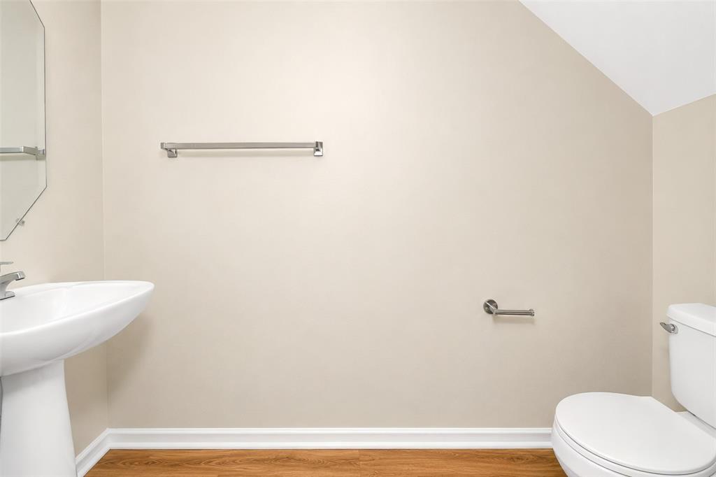 7120 Planters Row Drive Property Photo 11