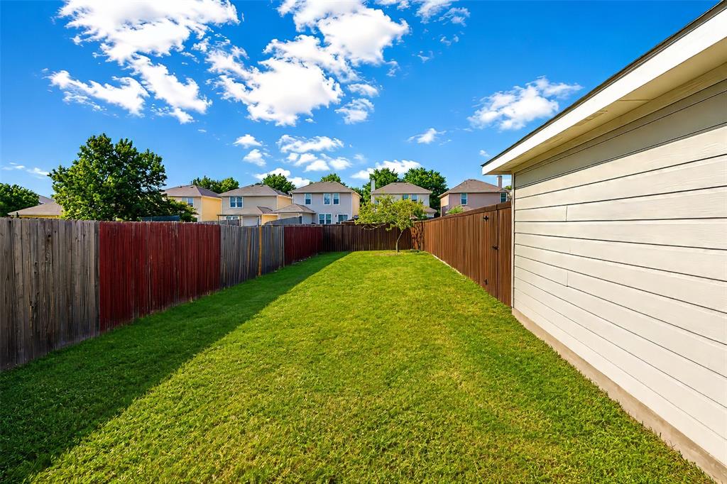 7120 Planters Row Drive Property Photo 27