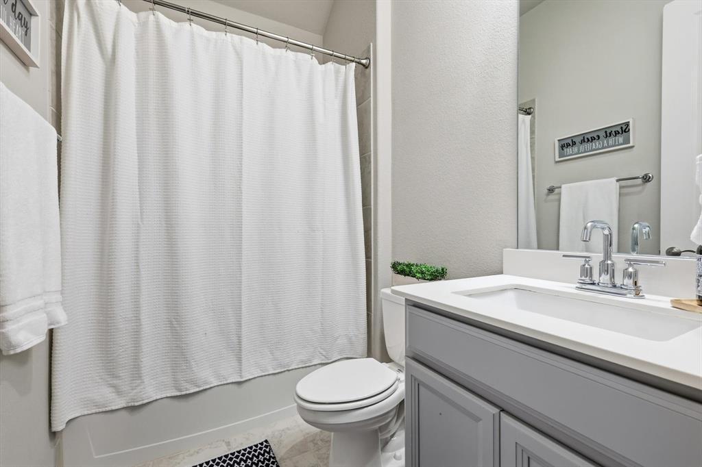 2371 Canary Grass Lane Property Photo 7