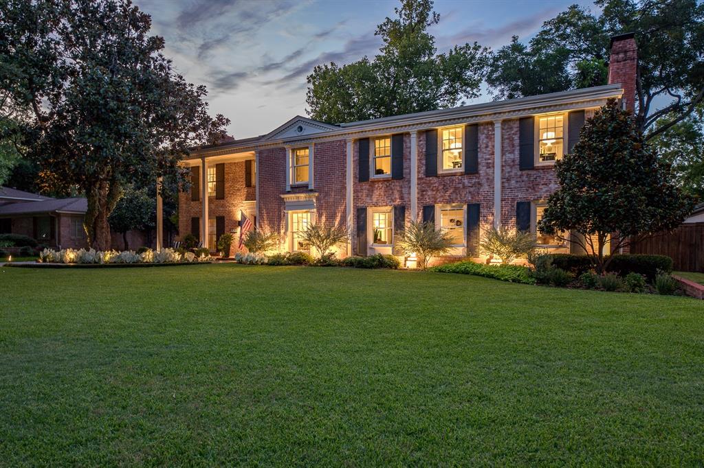 2018 Berkeley Drive Property Photo 1