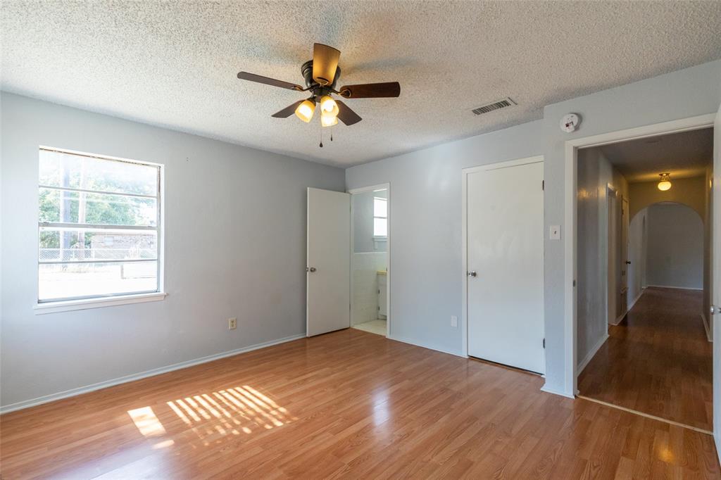 1714 Locksley Court Property Photo 13