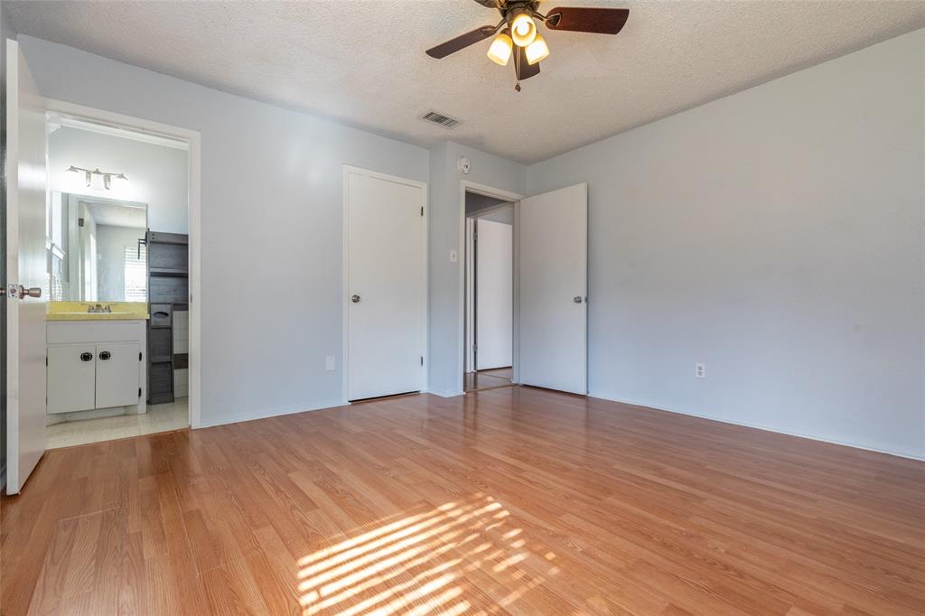 1714 Locksley Court Property Photo 14