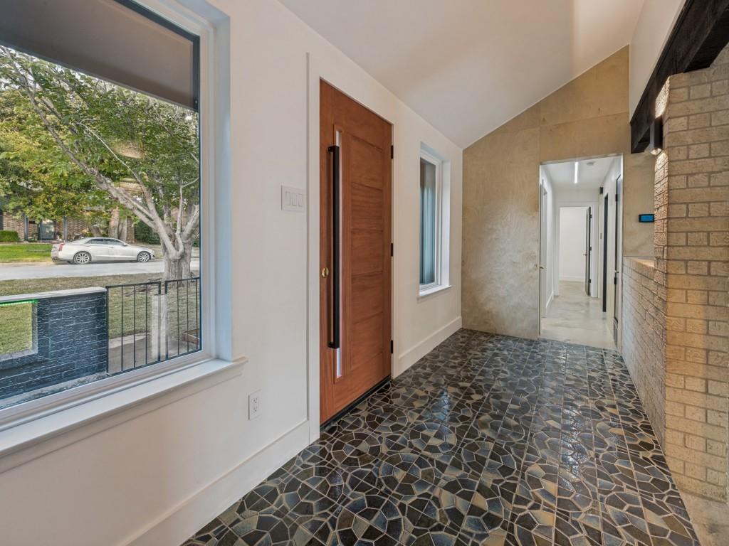 1612 Meadow Lane Terrace Property Photo 8