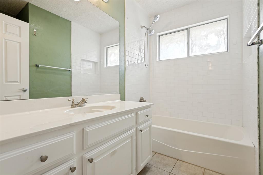 2123 Daniel Way Property Photo 24