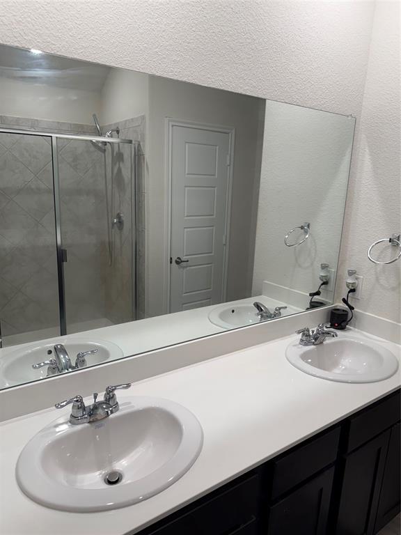 10208 Trinity Drive Property Photo 11