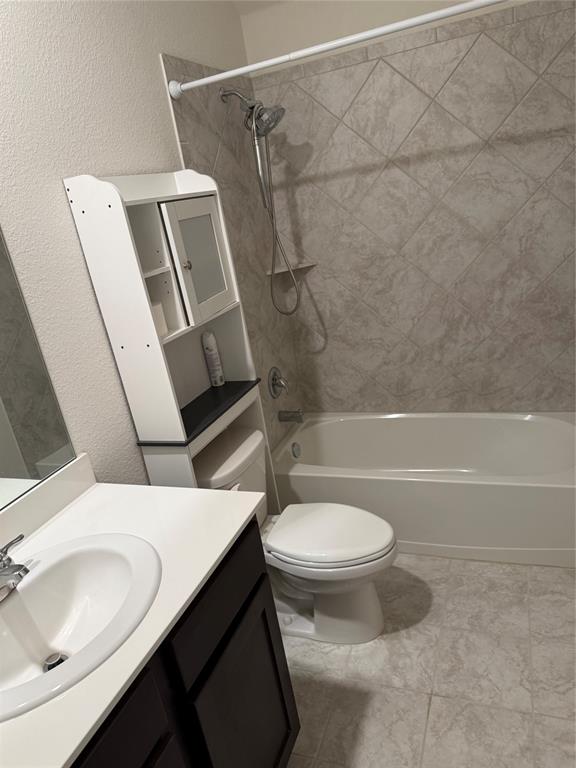 10208 Trinity Drive Property Photo 14
