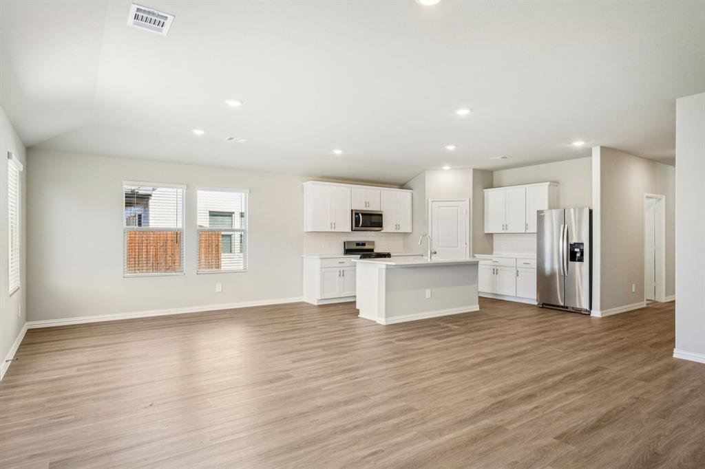 1578 Coldwater Way Property Photo 9