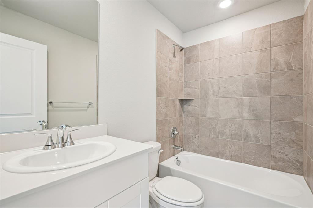 1578 Coldwater Way Property Photo 20