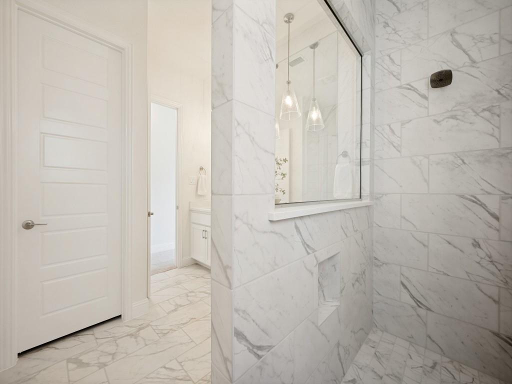 2722 Burnely Court Property Photo 17
