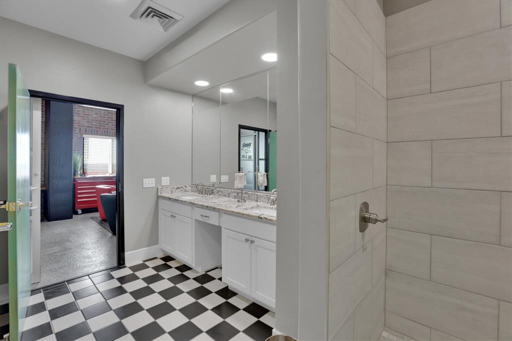 3575 Lone Star Circle 1004 Property Photo 7