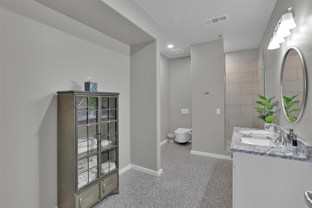 3575 Lone Star Circle 1004 Property Photo 11