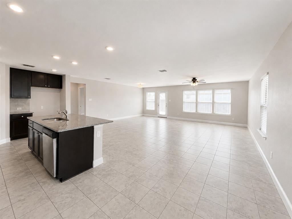 2605 Wesley Avenue Property Photo 5