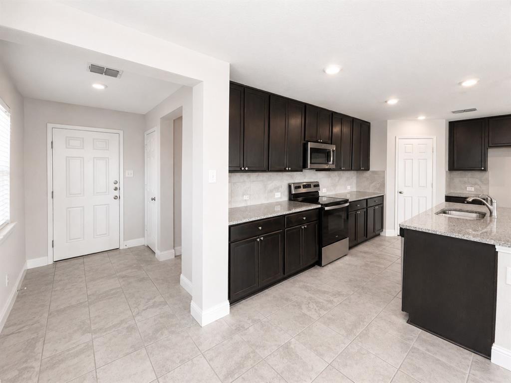 2605 Wesley Avenue Property Photo 6