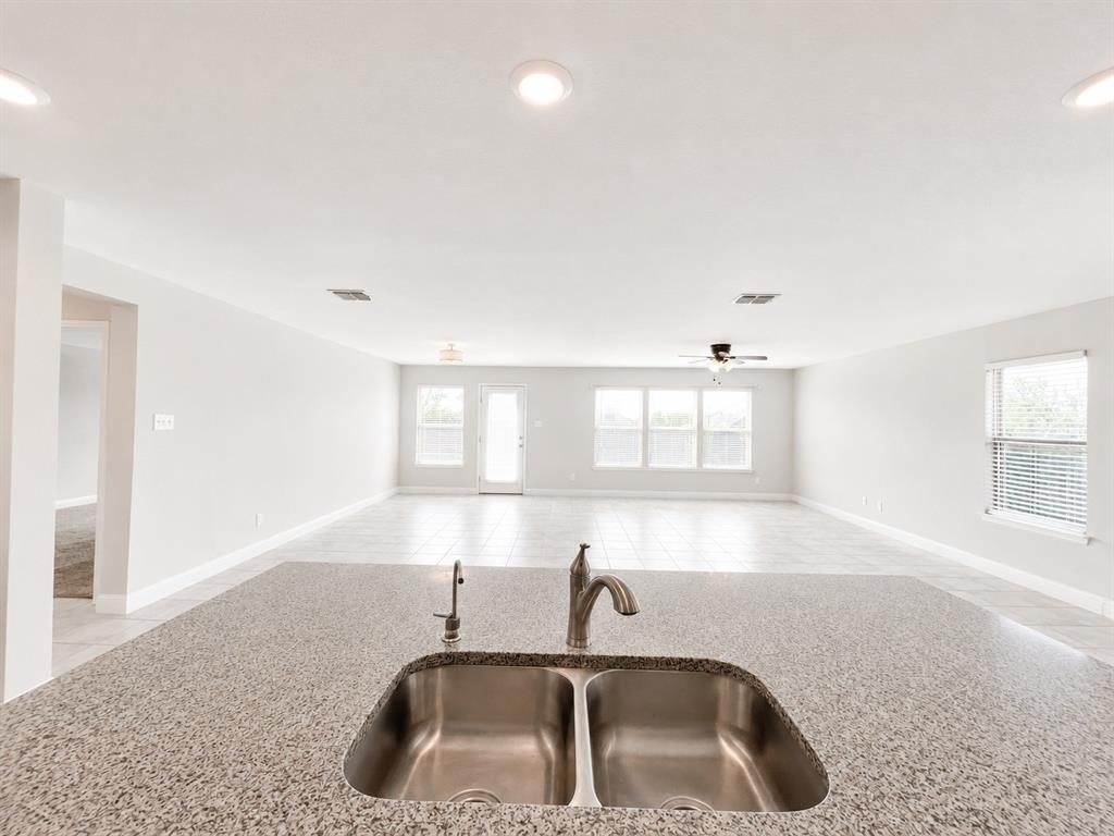 2605 Wesley Avenue Property Photo 9
