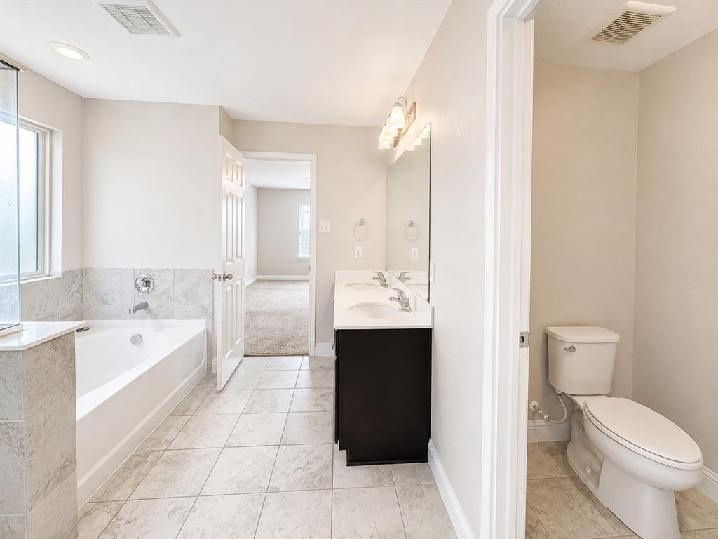 2605 Wesley Avenue Property Photo 20
