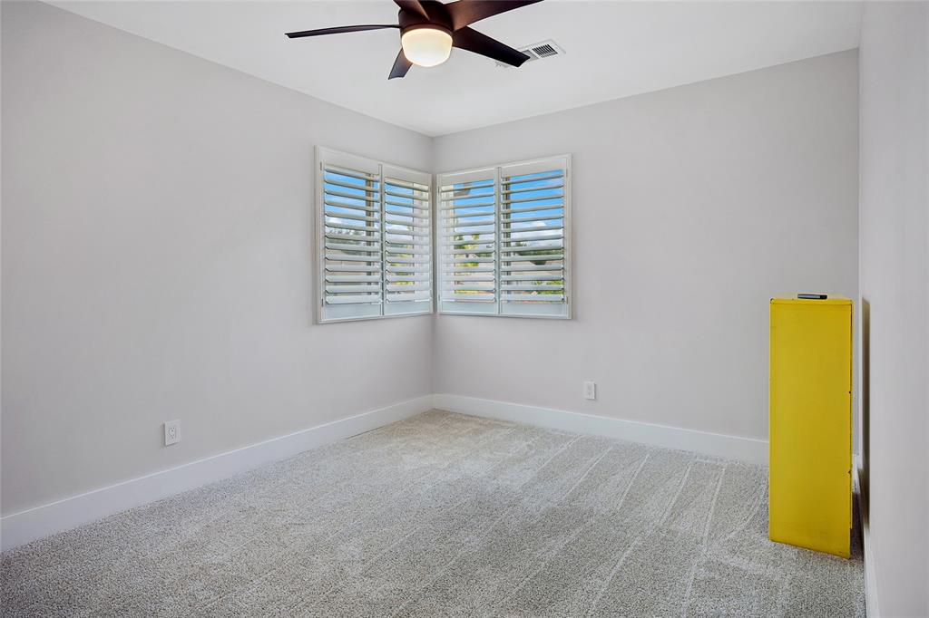 408 Silverton Drive Property Photo 29