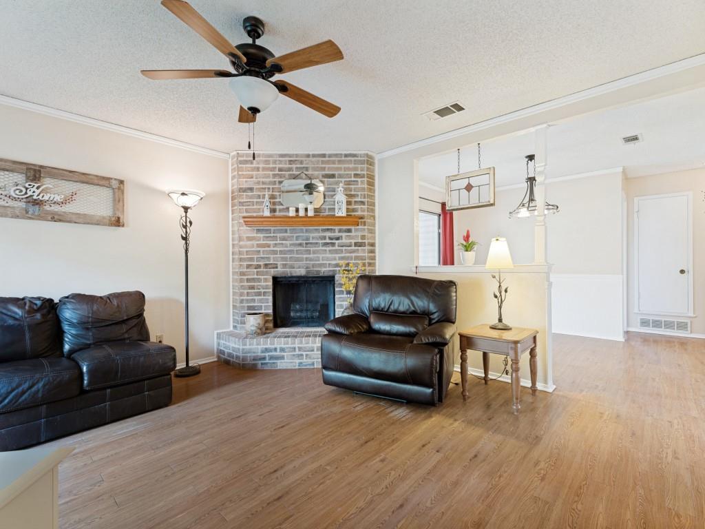 9960 Runnymeade Place Property Photo 6