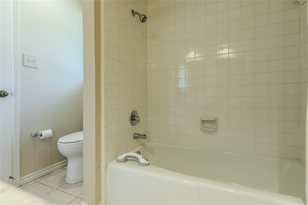 3412 Gatwick Place Property Photo 8