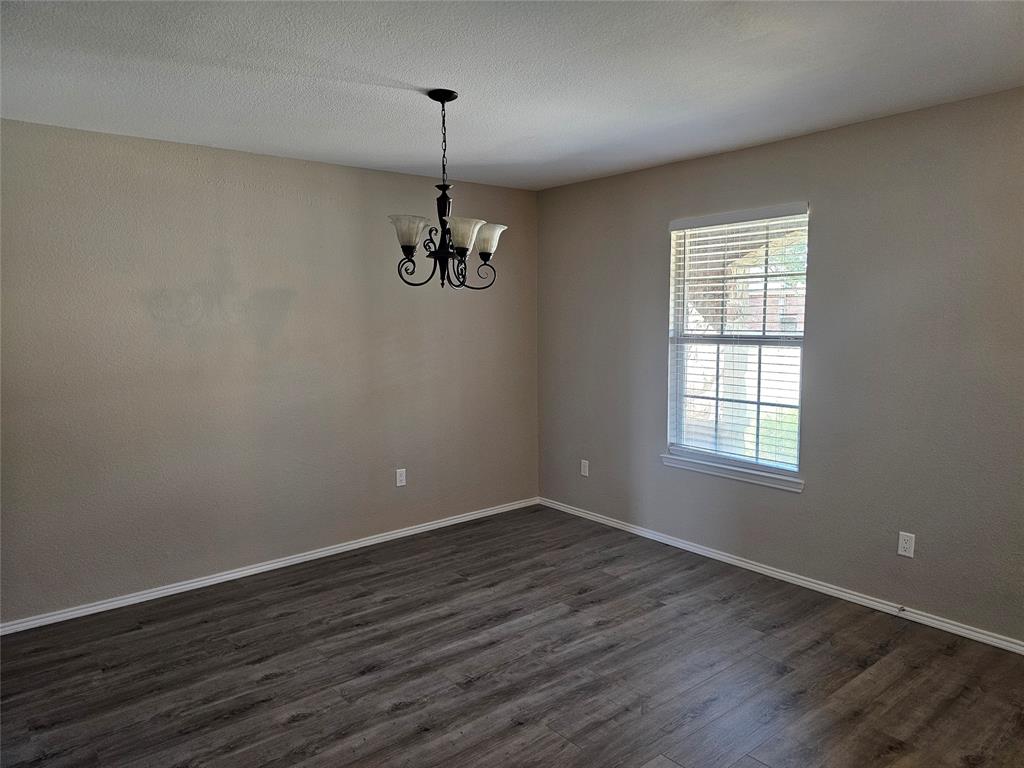 2210 Marvin Drive Property Photo 12