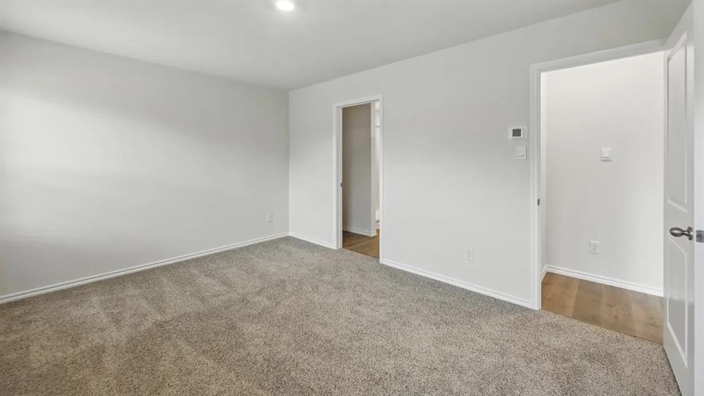 505 Lansdowne Drive Property Photo 15