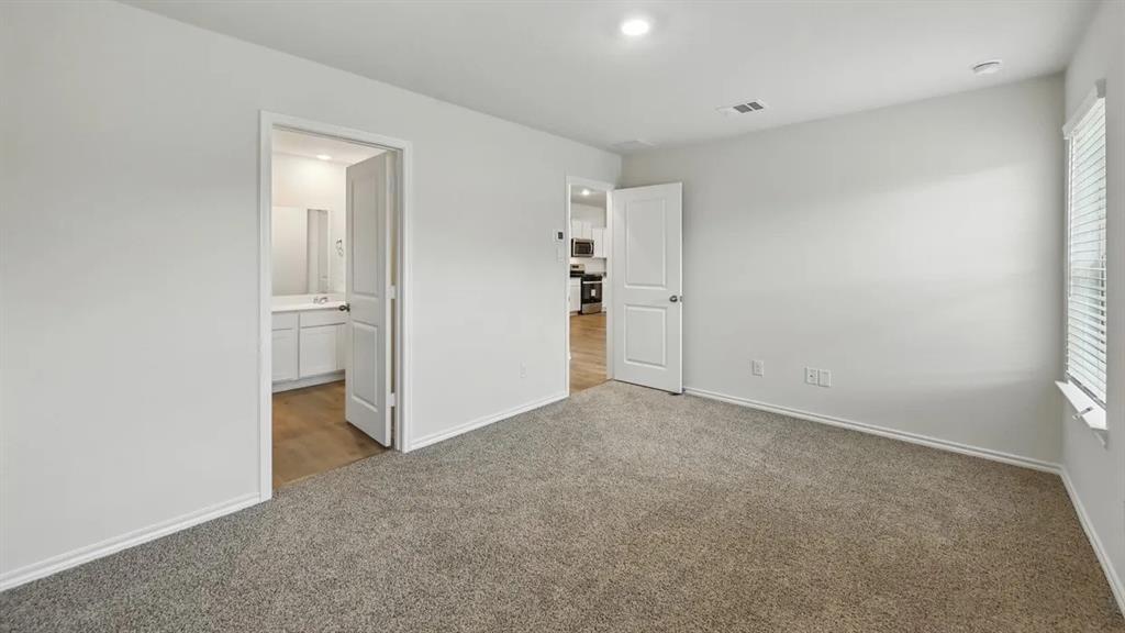 505 Lansdowne Drive Property Photo 16