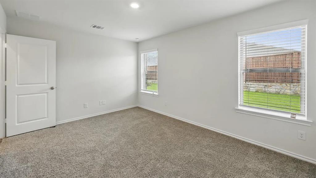 505 Lansdowne Drive Property Photo 17