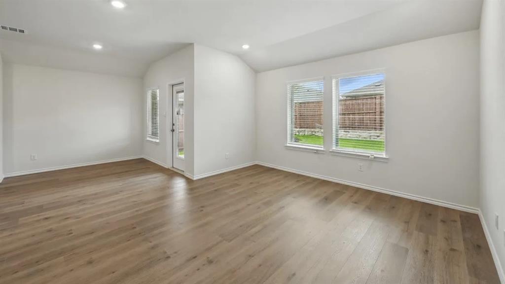 505 Lansdowne Drive Property Photo 31