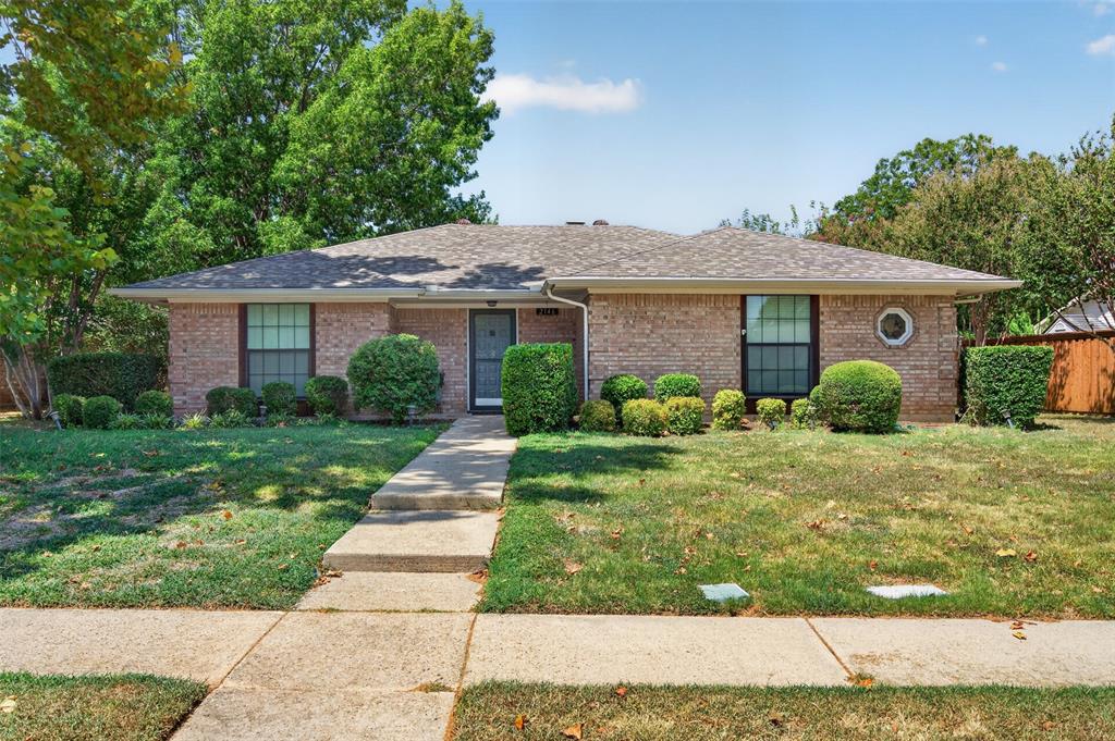 2146 Robin Road Property Photo 1