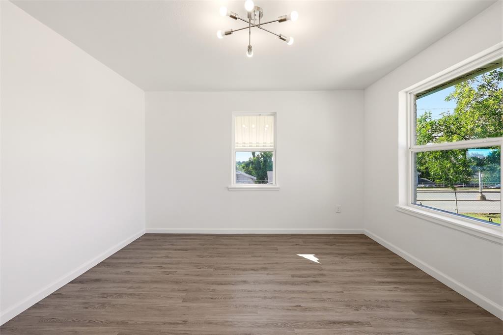 2306 Greenland Drive Property Photo 12