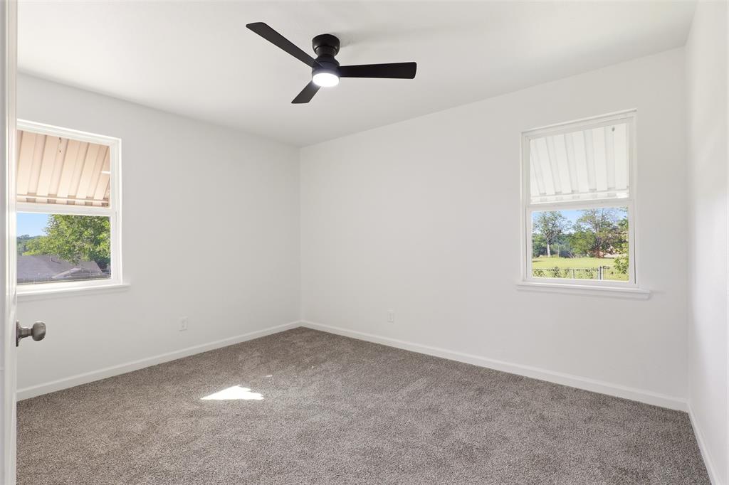 2306 Greenland Drive Property Photo 14