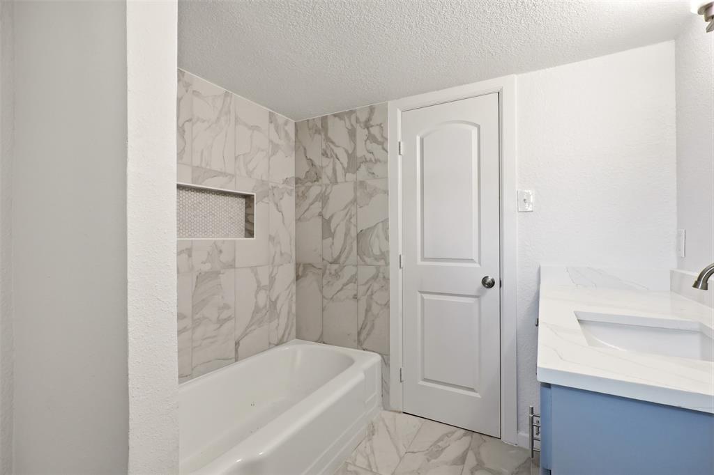 2306 Greenland Drive Property Photo 18