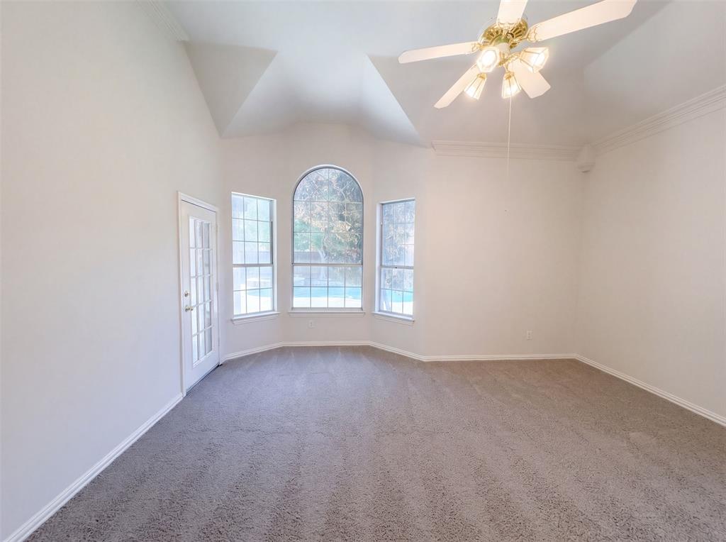 7645 Hove Court Property Photo 7