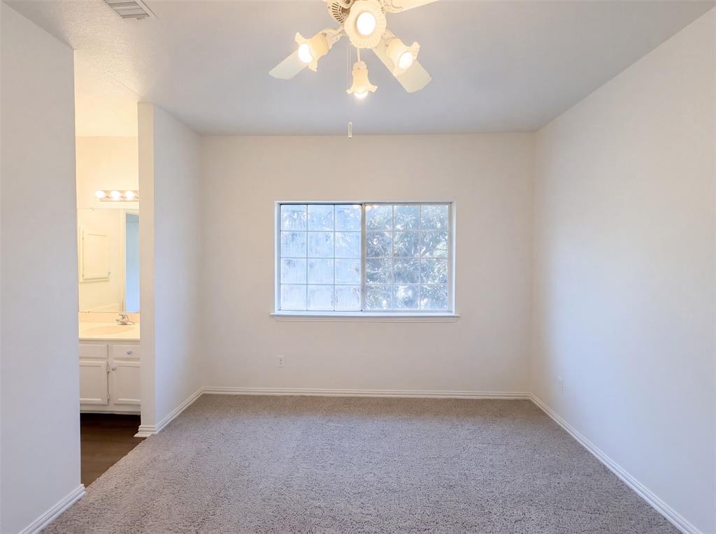 7645 Hove Court Property Photo 14