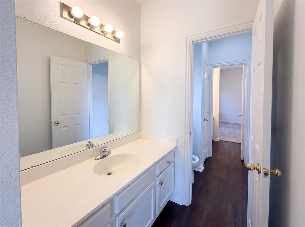 7645 Hove Court Property Photo 17
