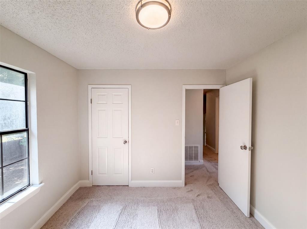 3610 Clearview Drive Property Photo 11
