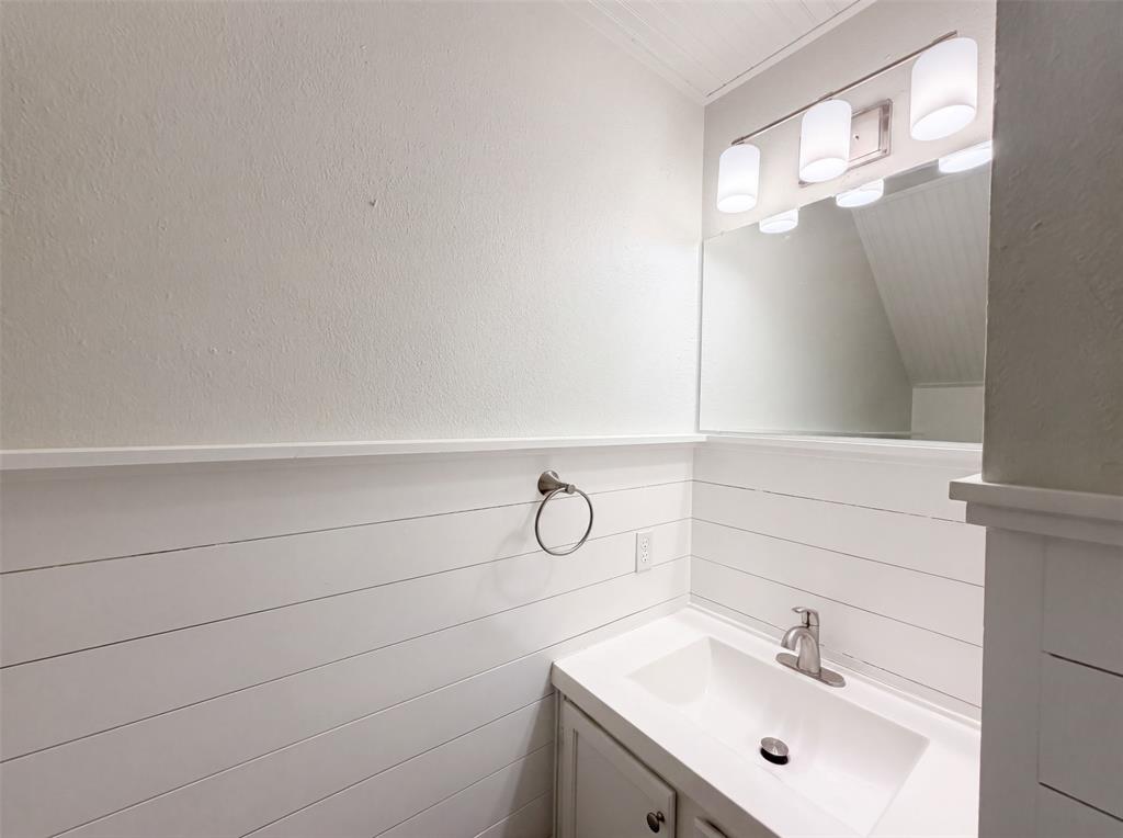 3610 Clearview Drive Property Photo 12