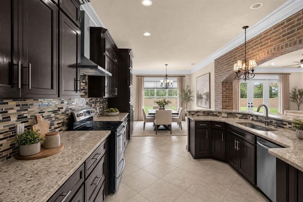 609 Parlange Circle Property Photo 13
