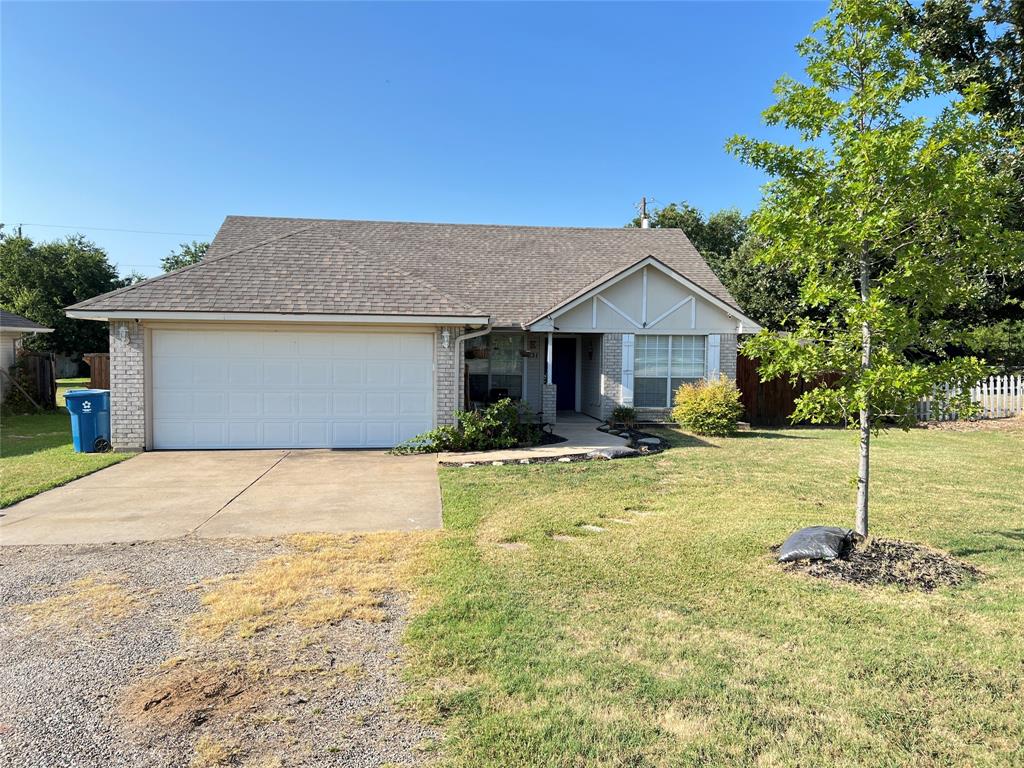 631 Stagecoach Drive Property Photo 1