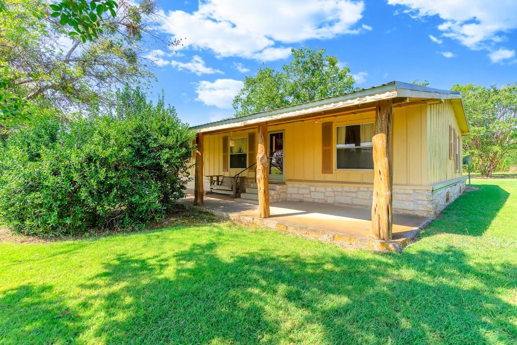 409 S Main Property Photo 1