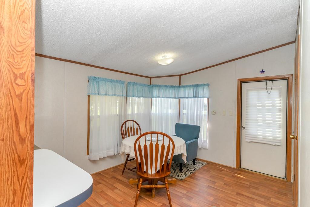409 S Main Property Photo 12