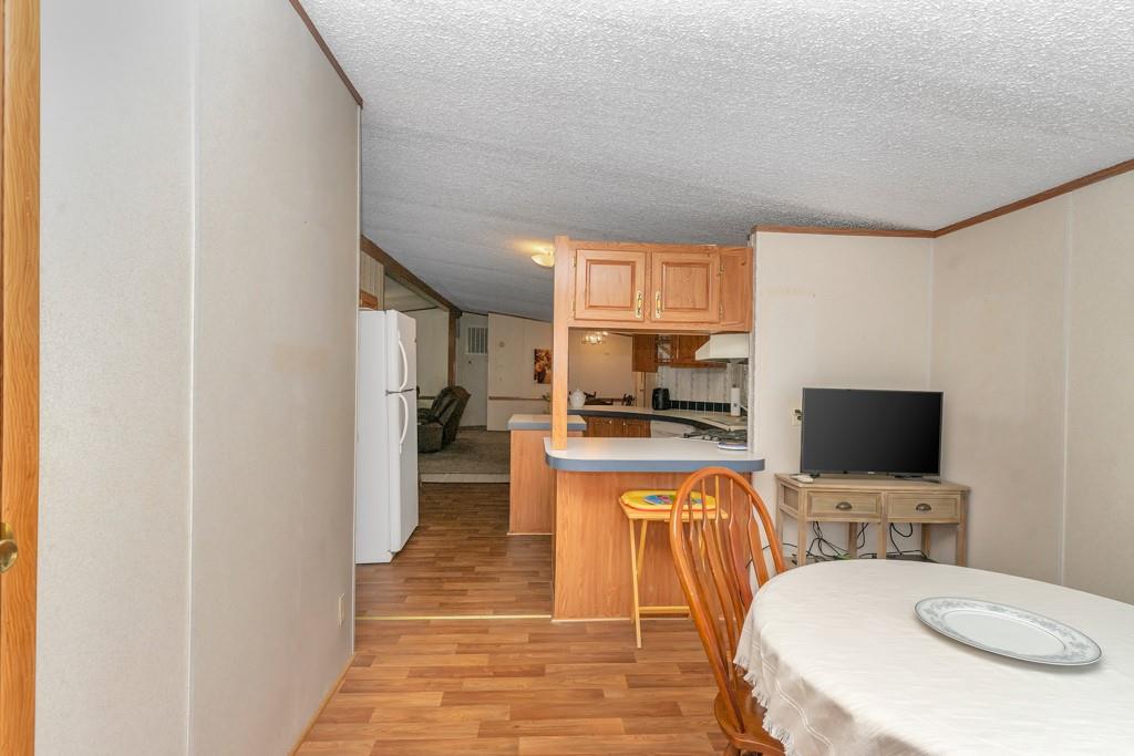 409 S Main Property Photo 16
