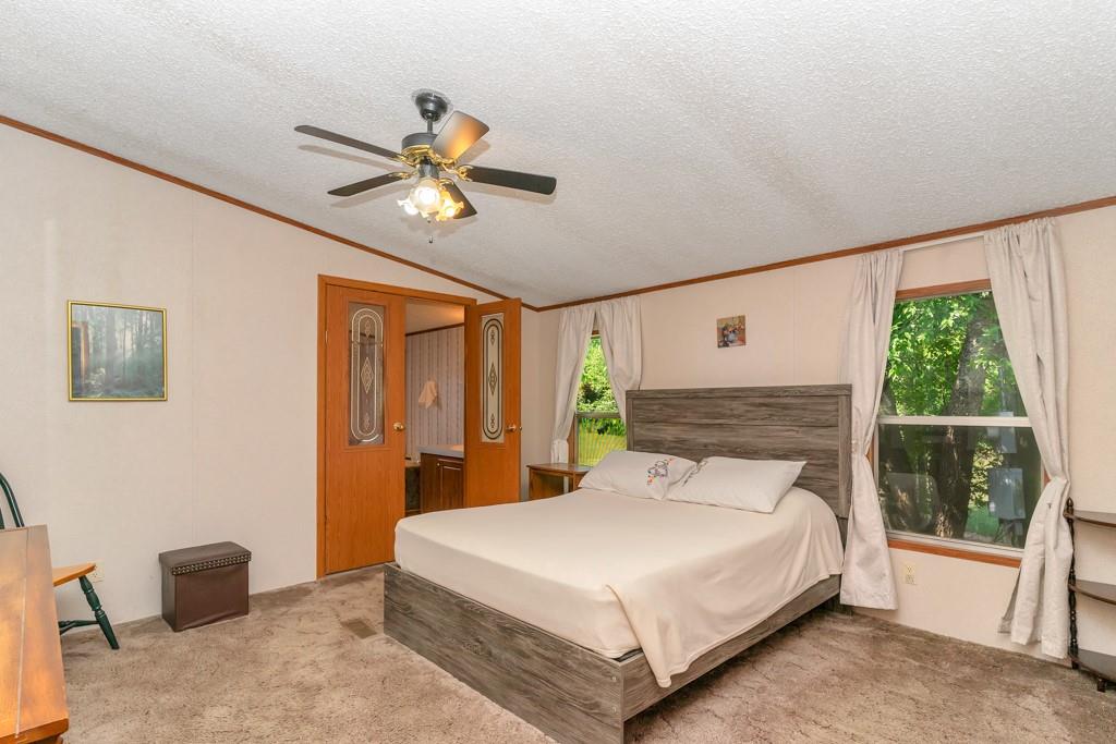 409 S Main Property Photo 19